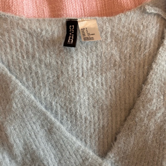 Icy blue eyelash sweater❄️ - Picture 2 of 2